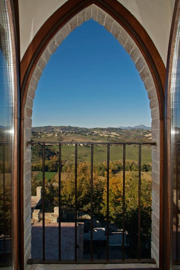 Agriturismo Monastero Di San Biagio نوسيرا أومبرا الغرفة الصورة